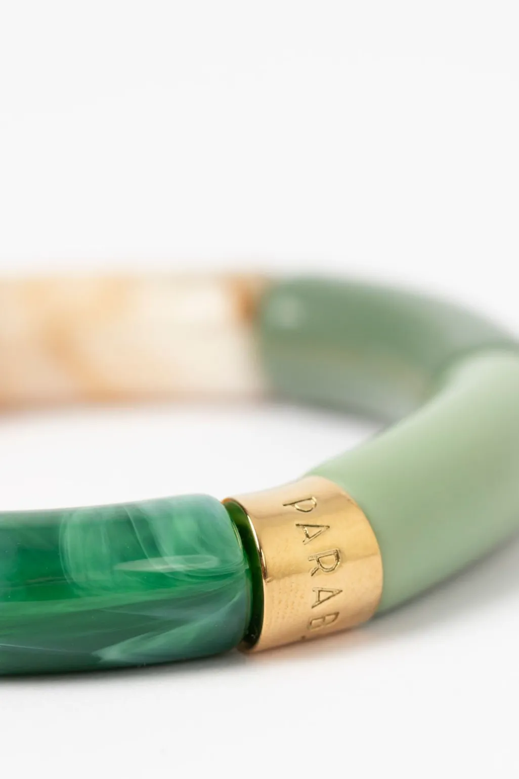 Parabaya groene resin armband