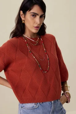 Roodbruine gebreide trui met ruiten