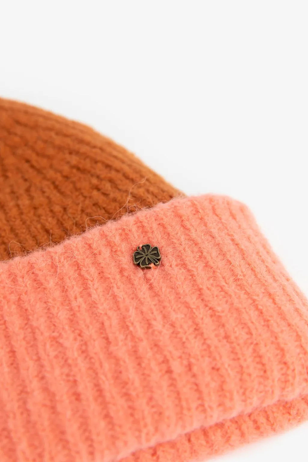 Roze two-tone beanie