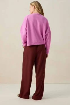 Roze vest met v-hals