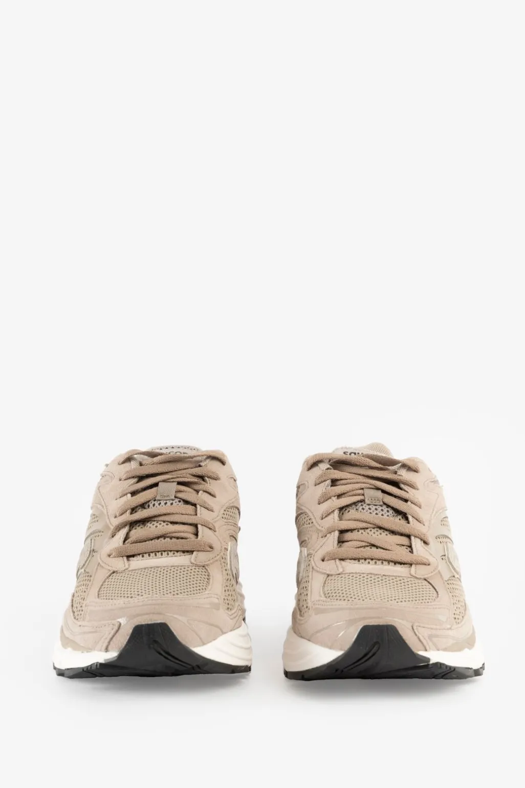 Saucony lichtbruine sneakers