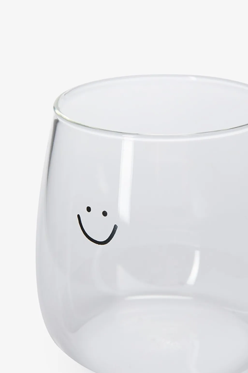 Waterglazen met smiley