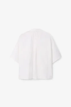 Witte blouse met korte mouwen