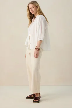 Witte blouse met pofmouwen