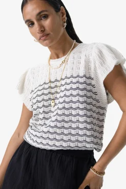 Witte gebreide top met strepen