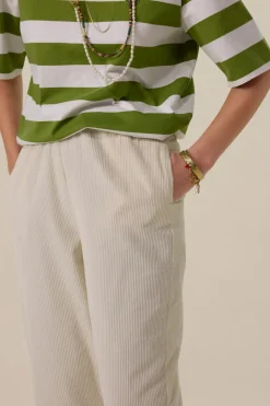 Witte mid waist wide leg corduroy broek