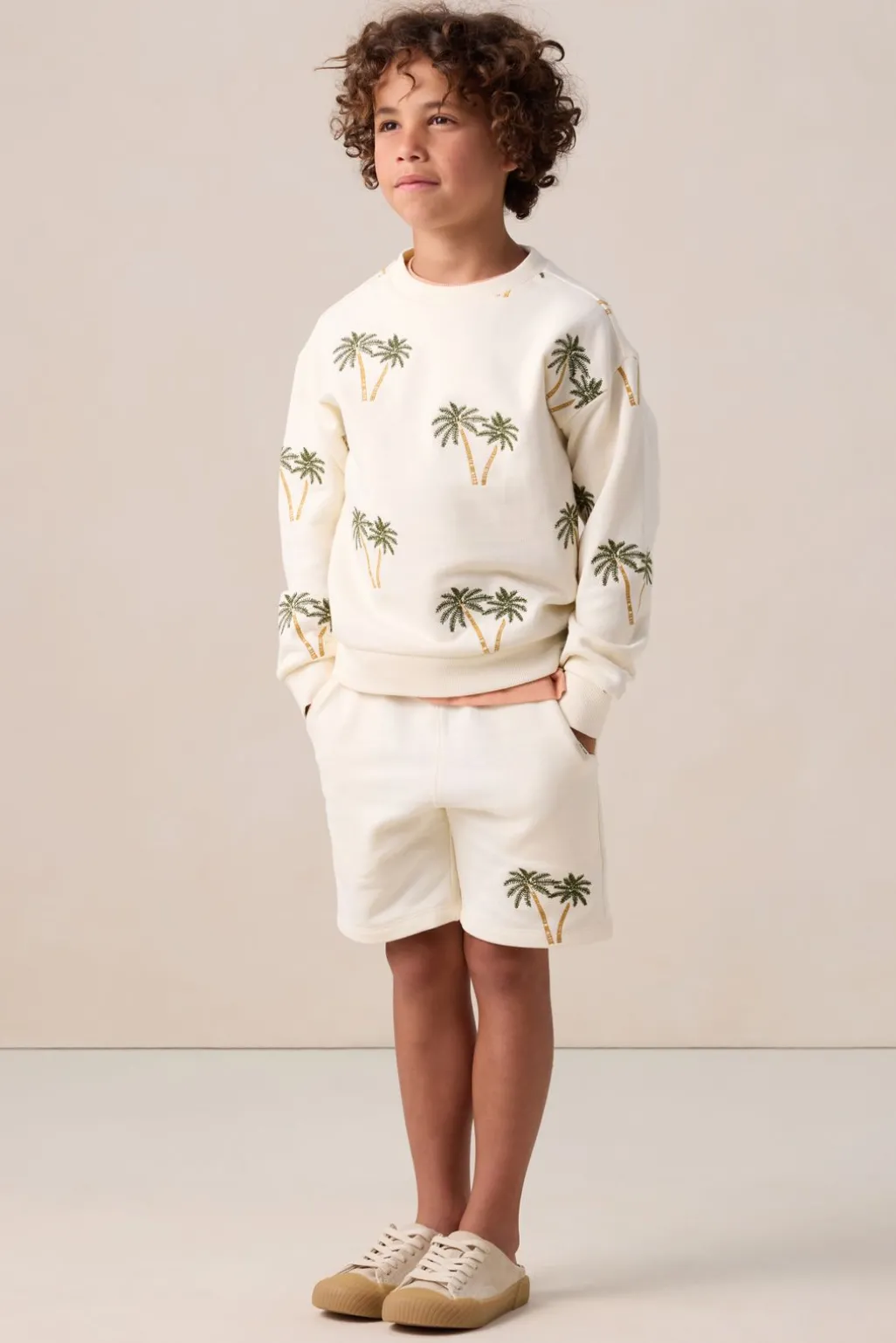 Witte short met palmboom