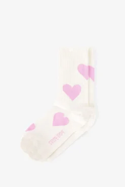 Witte sokken met hartjes