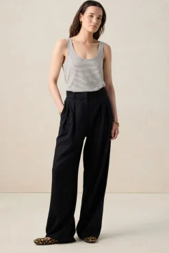 Zwart gestreept singlet