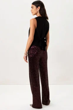 Zwart gilet met velvet details