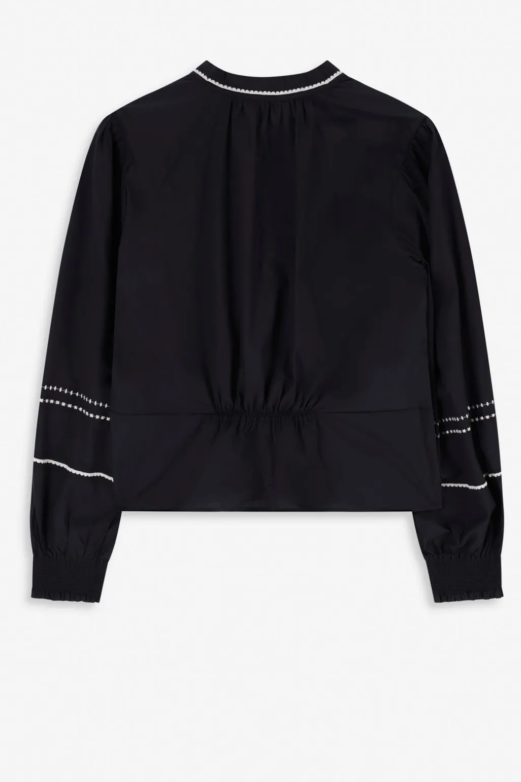 Zwarte blouse met embroidery details