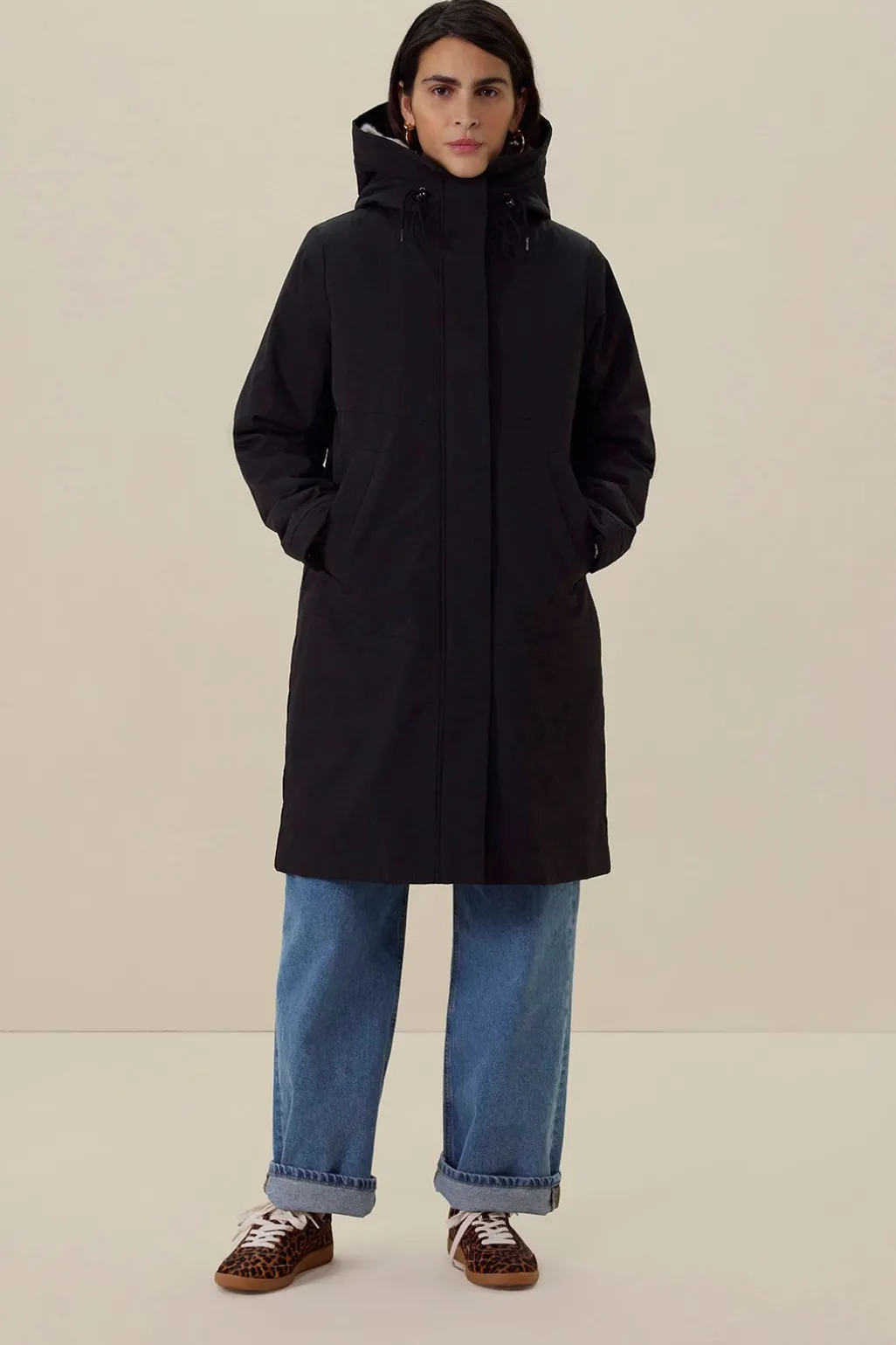 Zwarte parka met uitneembare faux fur voering